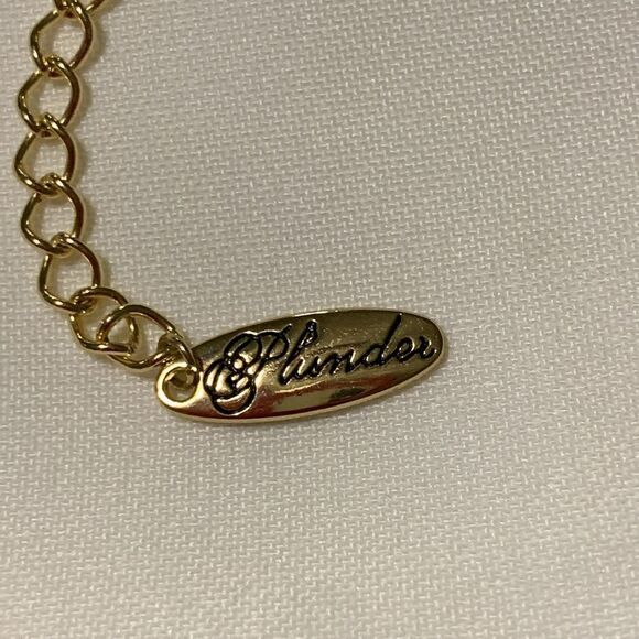 Plunder necklace with ribbon/chain intertwined and large detail flowers - Picture 3 of 9